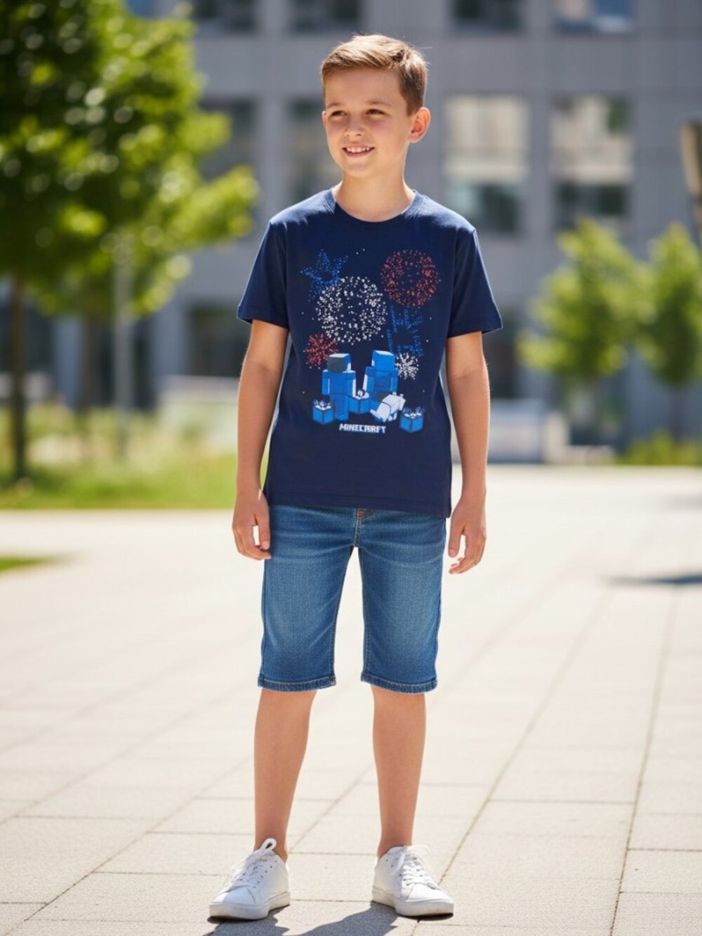 Minecraft T-Shirt boys Medium Navy Blue Good Fireworks Graphic‎ Tee Mojang Jinx